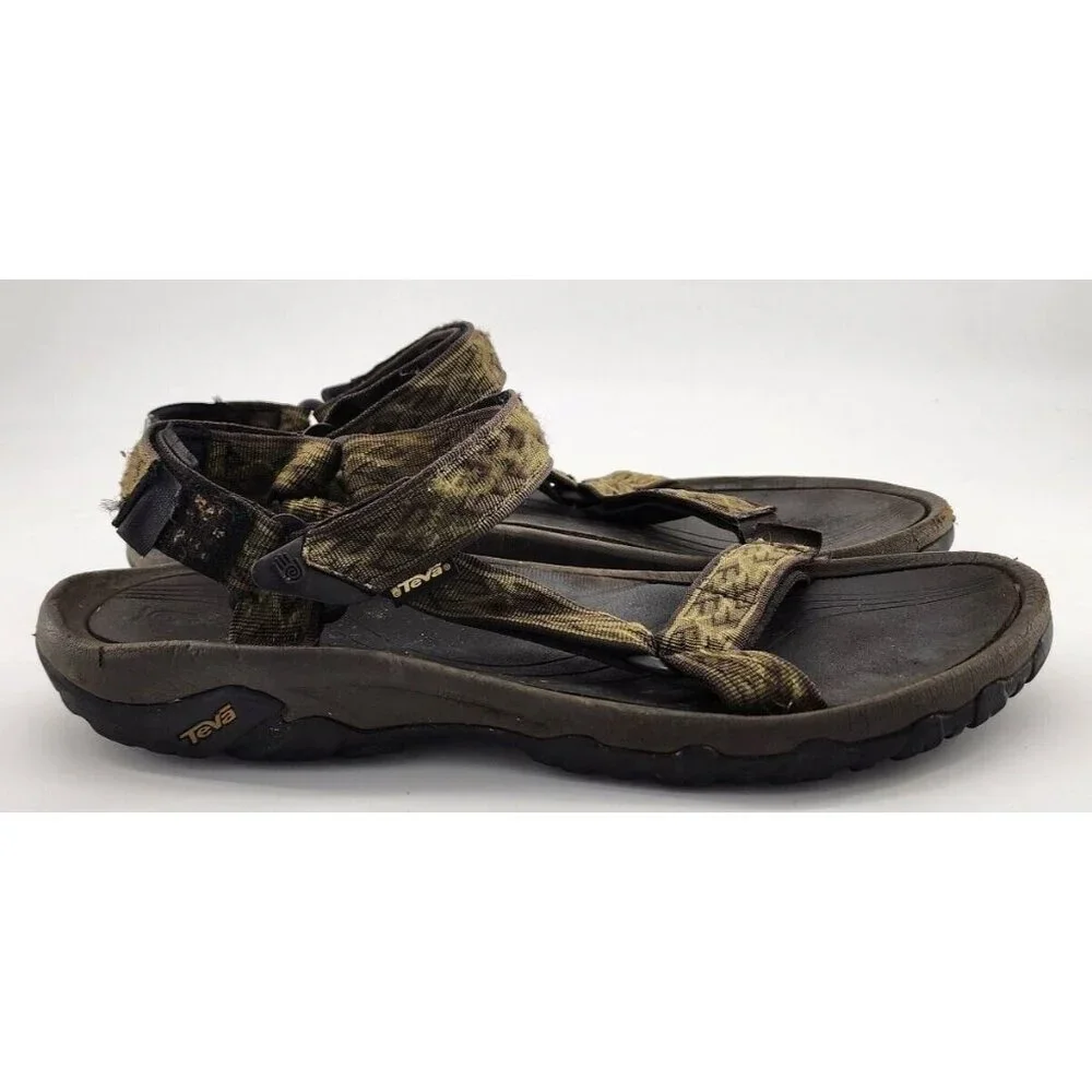 Teva hurricane strappy